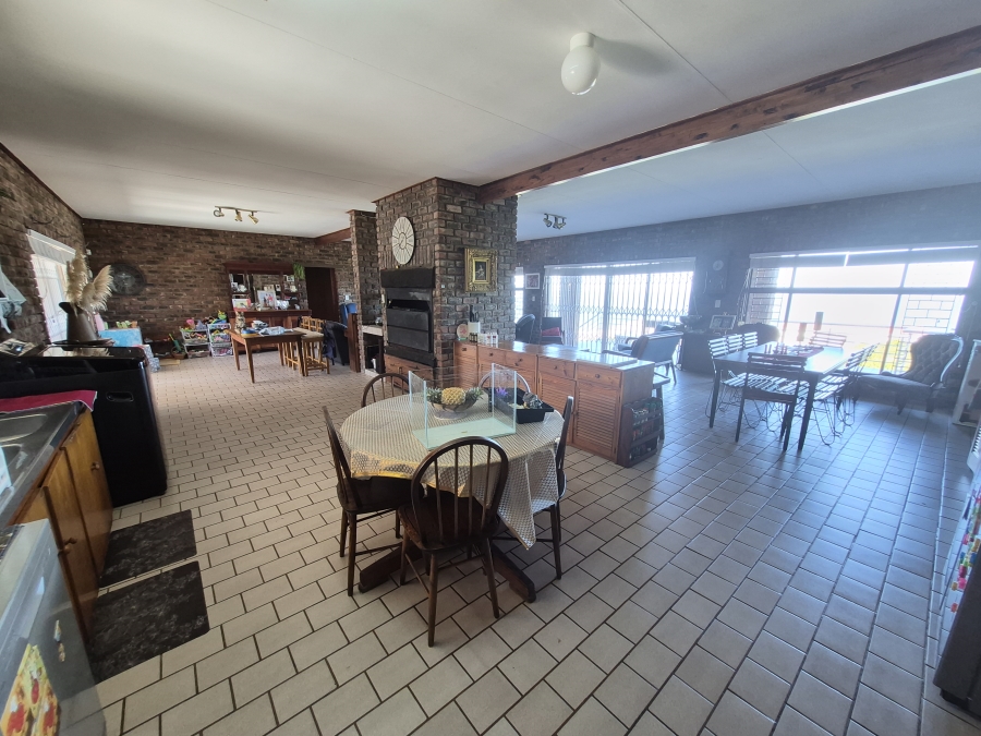 5 Bedroom Property for Sale in Dana Bay Western Cape